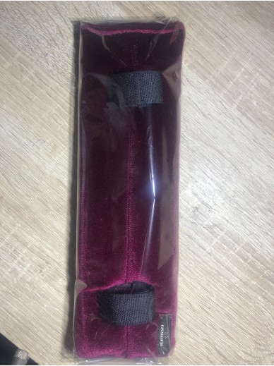 Cavalancia - pad muserolle velvet/scratch bordeaux